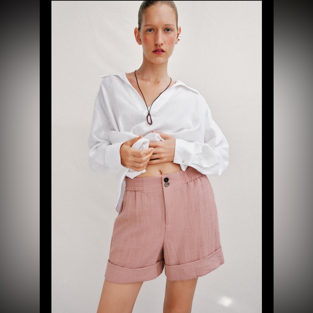NWT ZARA Cuffed Hem Shorts in Pink